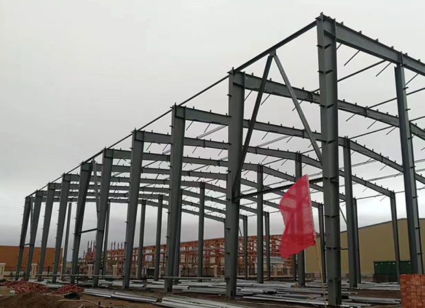 撫順重型鋼結構廠房由什么組成？